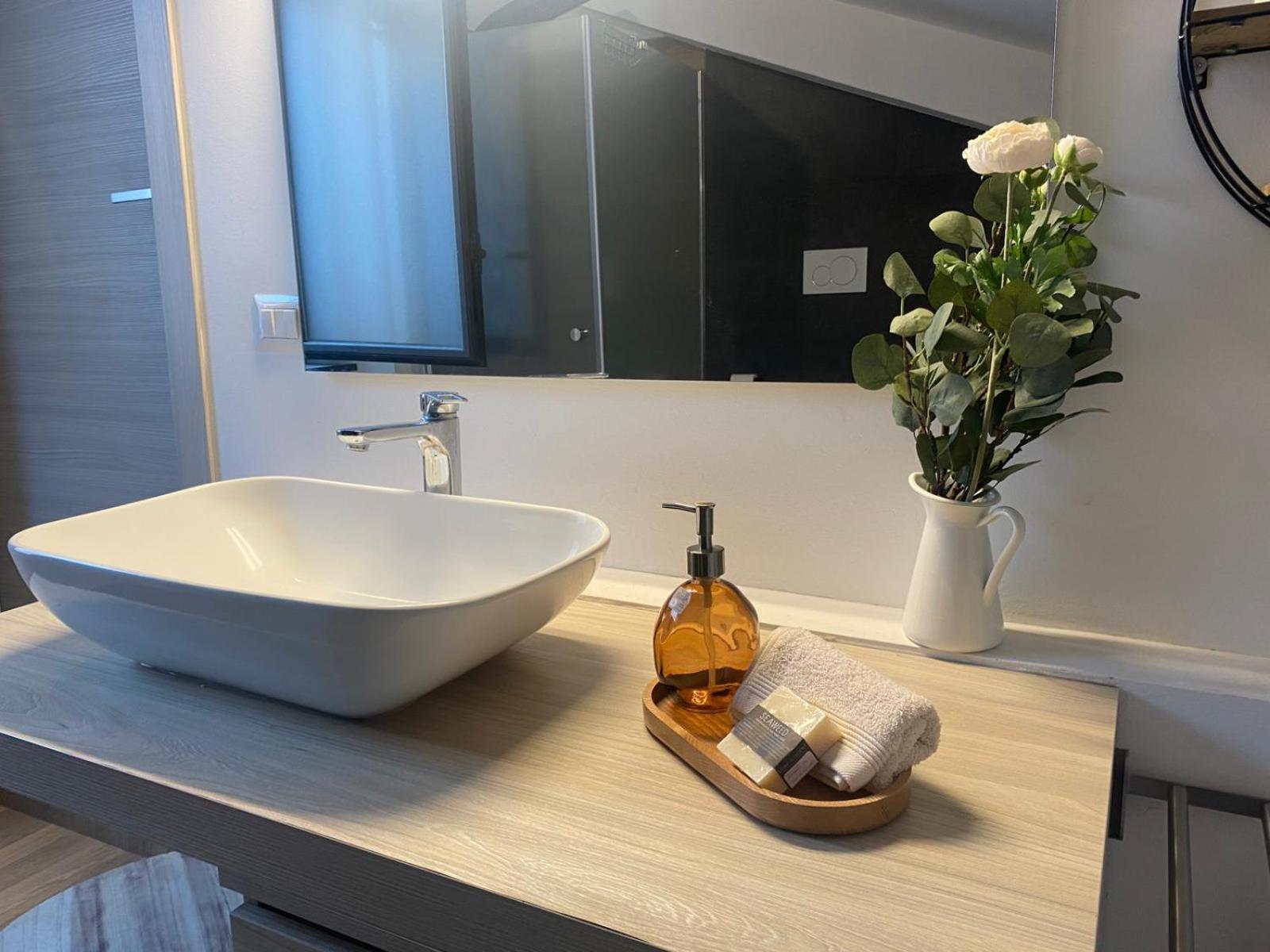 Oltremare Holiday Home 카타니아 외부 사진